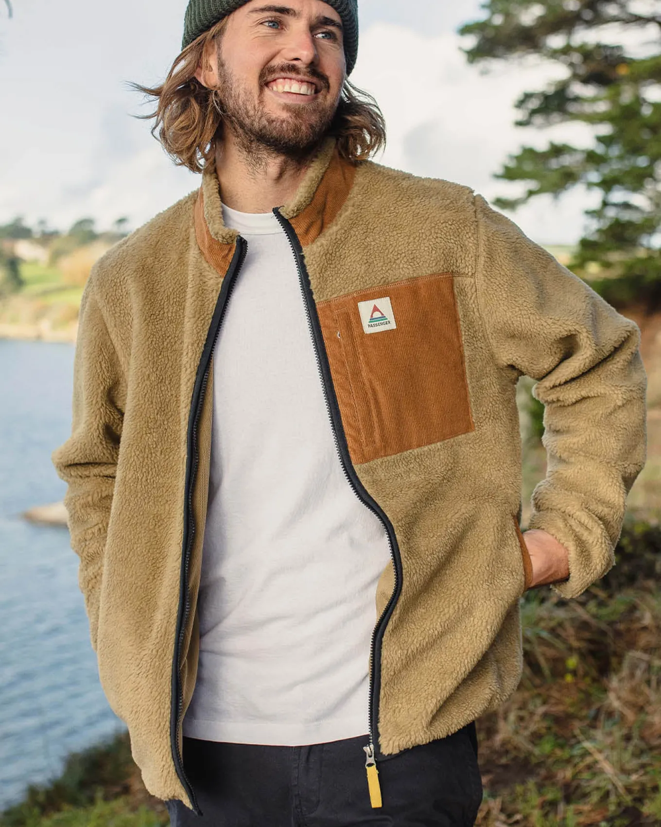 Trekker Recyceltes Tiefflor-Sherpa-Fleece - Biskuit