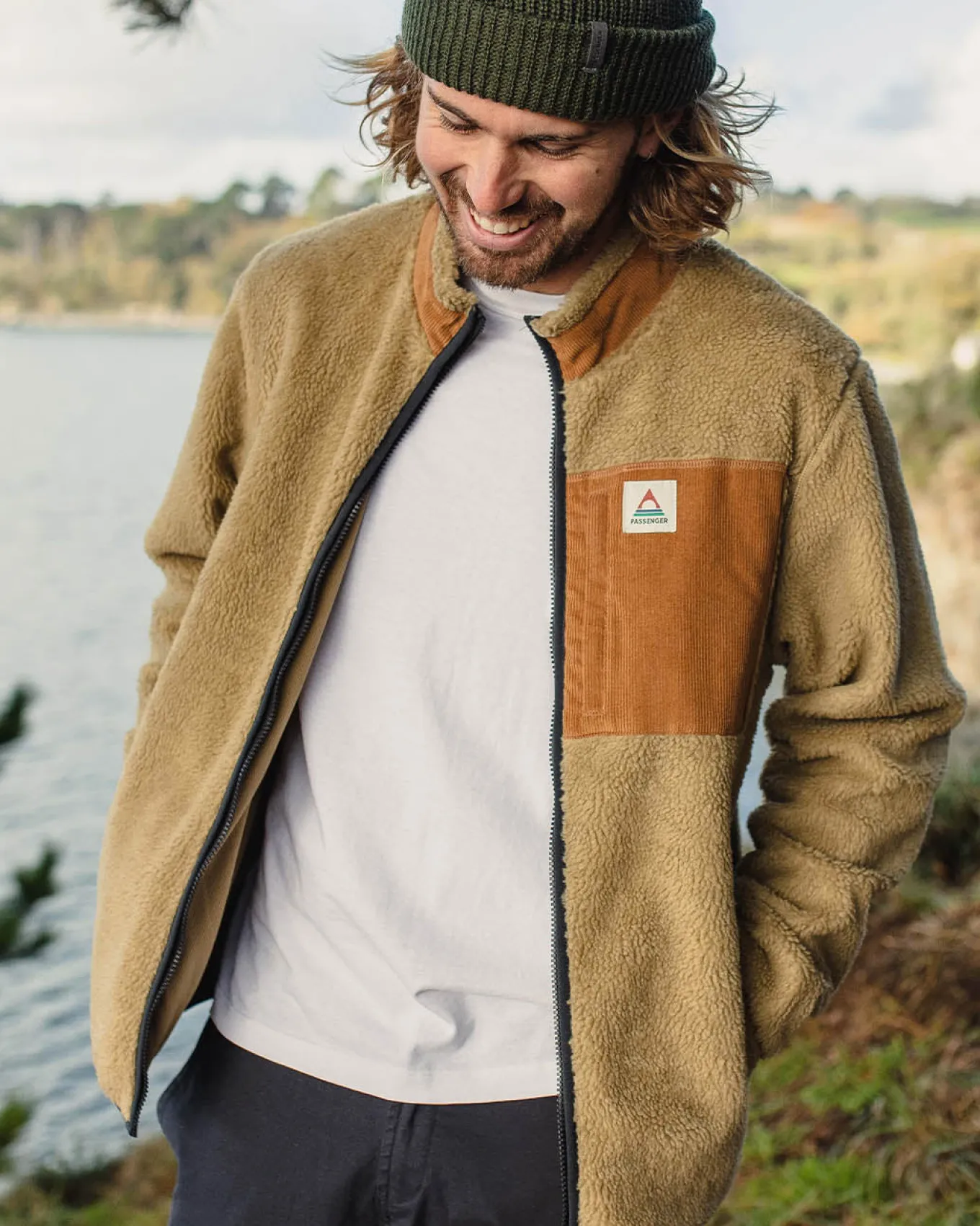 Trekker Recyceltes Tiefflor-Sherpa-Fleece - Biskuit