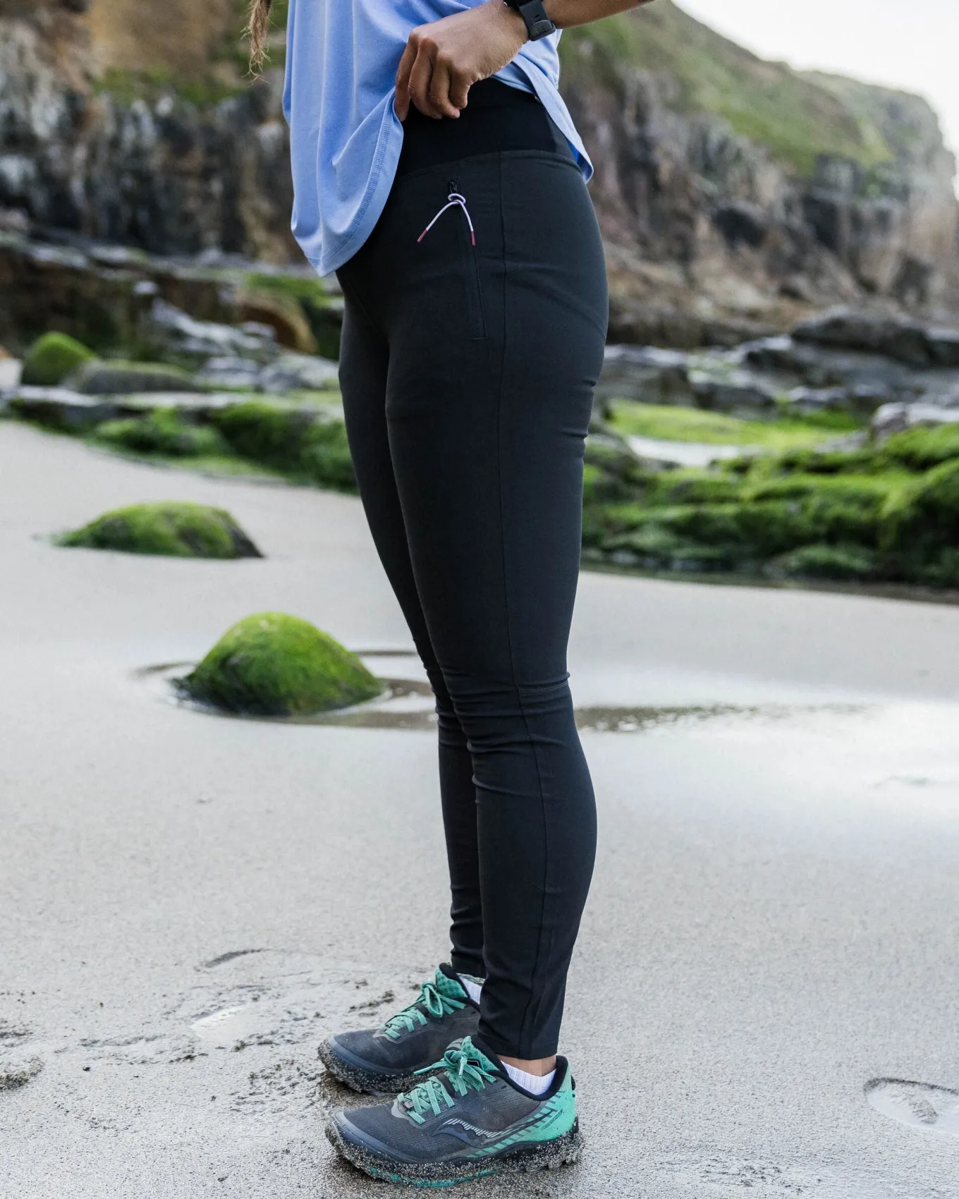 Wanderlust 4-Wege-Stretch-Leggings - Schwarz