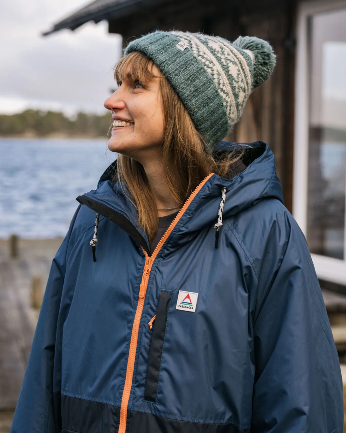 Waves Recycelter Sherpa Gefütterter Surf-Poncho - Dunkles Denim/ Tiefes Marineblau