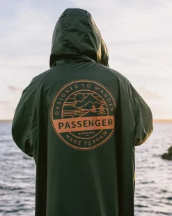 Waves Recycelter Sherpa Gefütterter Surf-Poncho - Khaki