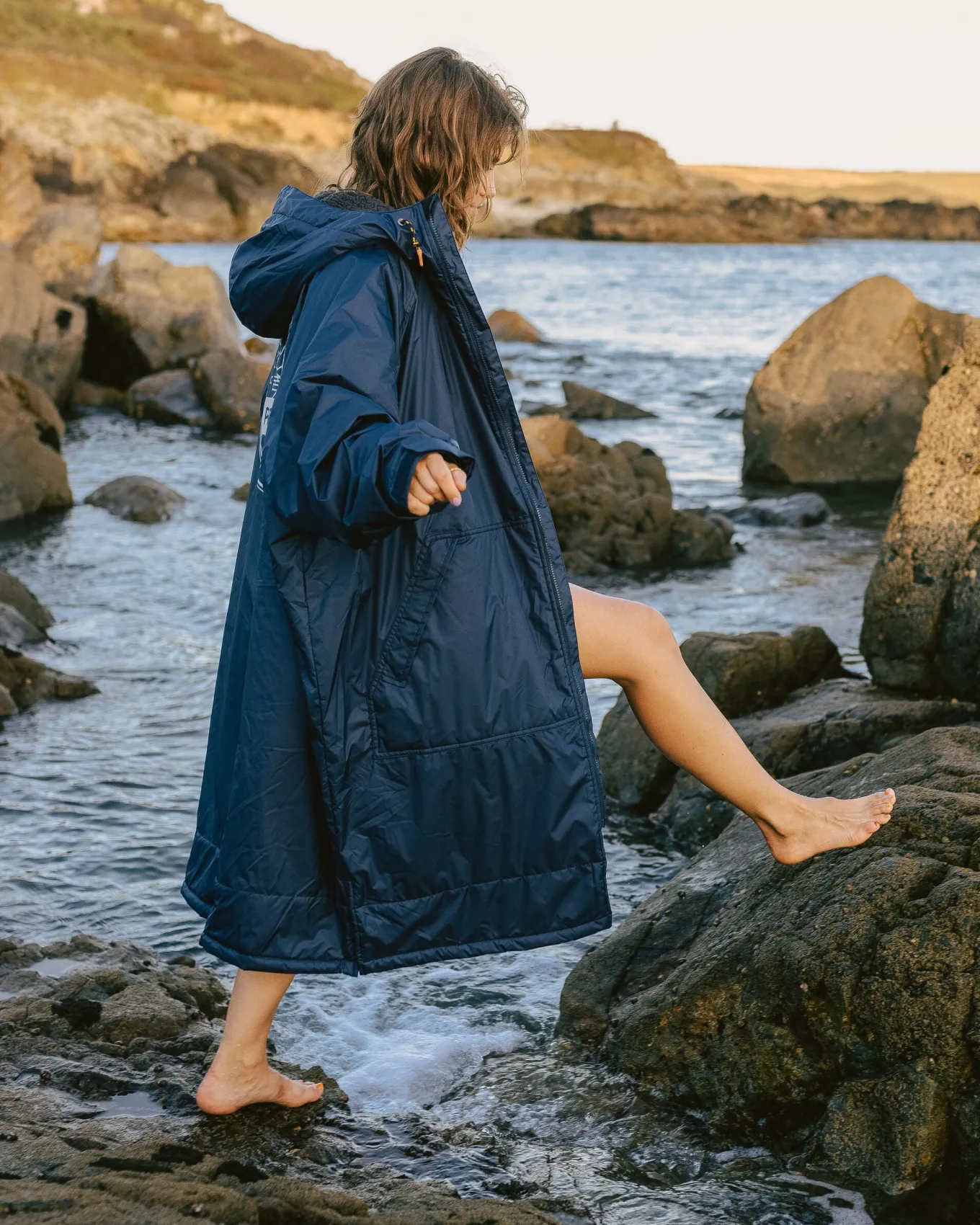 Waves Recycelter Sherpa Gefütterter Surf-Poncho - Tiefes Marineblau