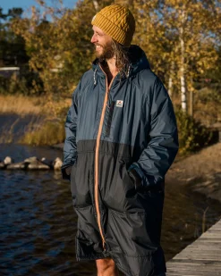 Waves Recycelter Sherpa Gefütterter Surf-Poncho - Dunkles Denim/ Tiefes Marineblau