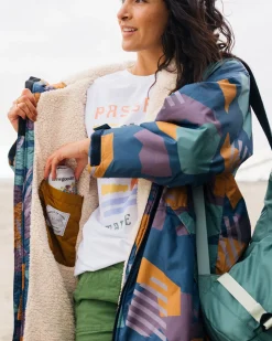 Waves Recycelter Sherpa Gefütterter Surf Poncho - Tiefblaues Camo