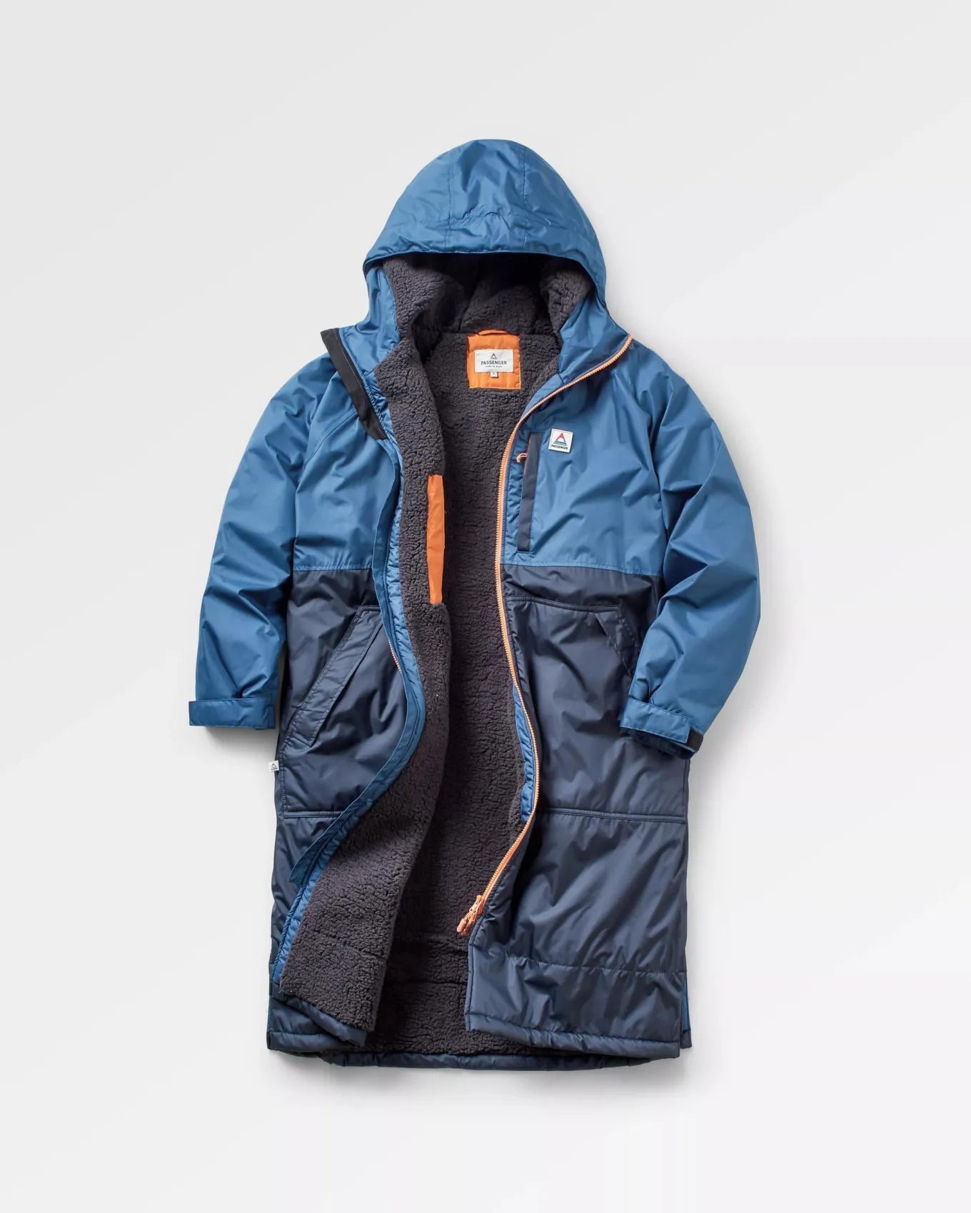 Waves Recycelter Sherpa Gefütterter Surf-Poncho - Dunkles Denim/ Tiefes Marineblau