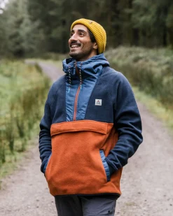 Woodland Kapuzenpullover mit 1/2 Reißverschluss aus recyceltem Polarfleece - Tiefes Marine/ Gebrannter Ton