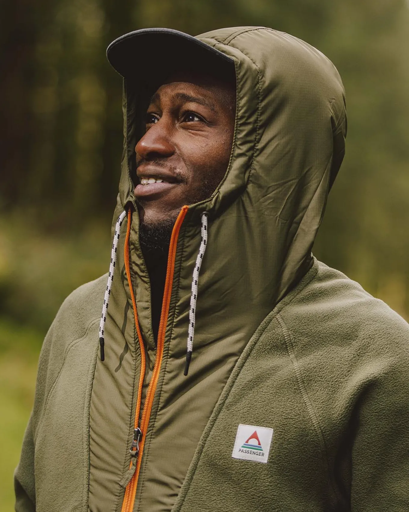 Woodland Kapuzenpullover mit 1/2 Reißverschluss aus recyceltem Polarfleece - Echtes Schwarz/ Khaki