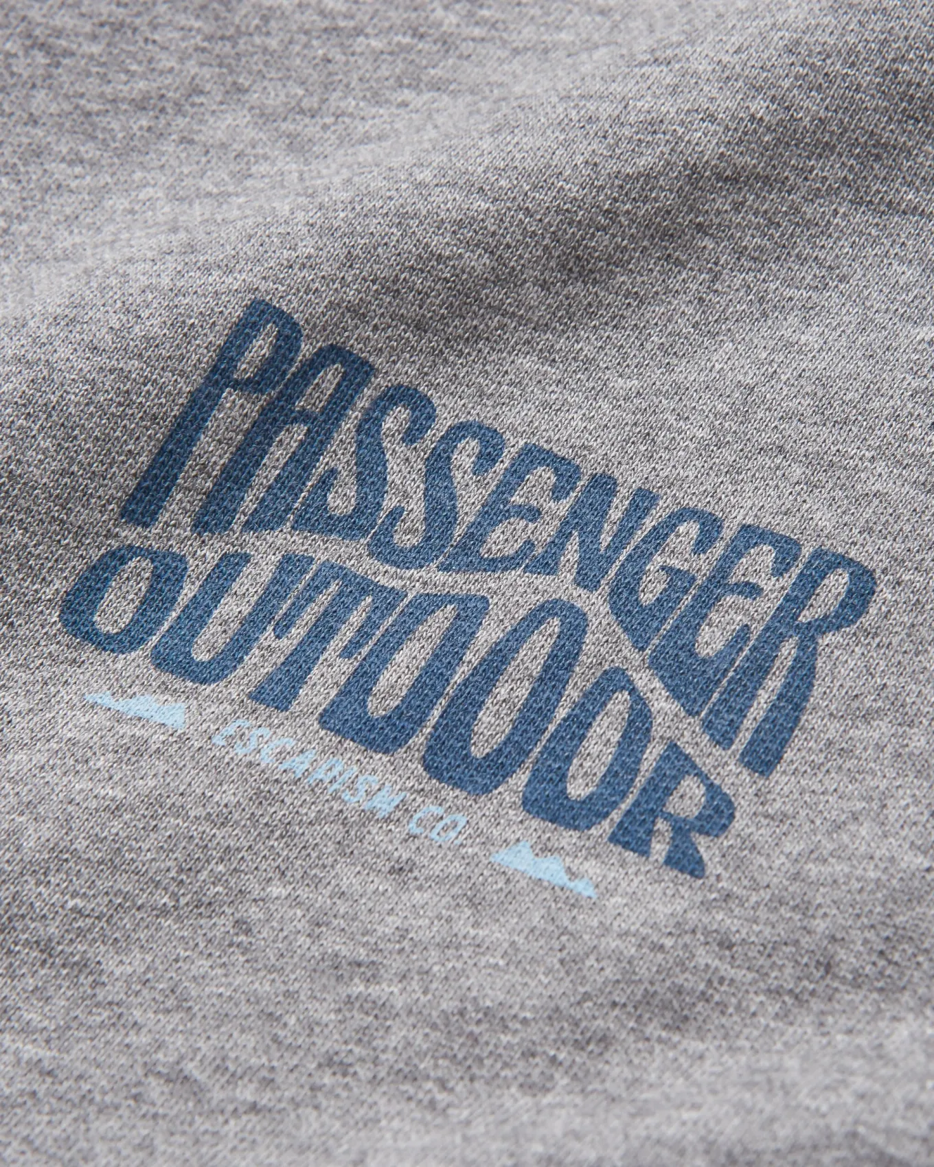 Yuca Recyceltes Baumwoll-Sweatshirt - Dunkelgrau meliert